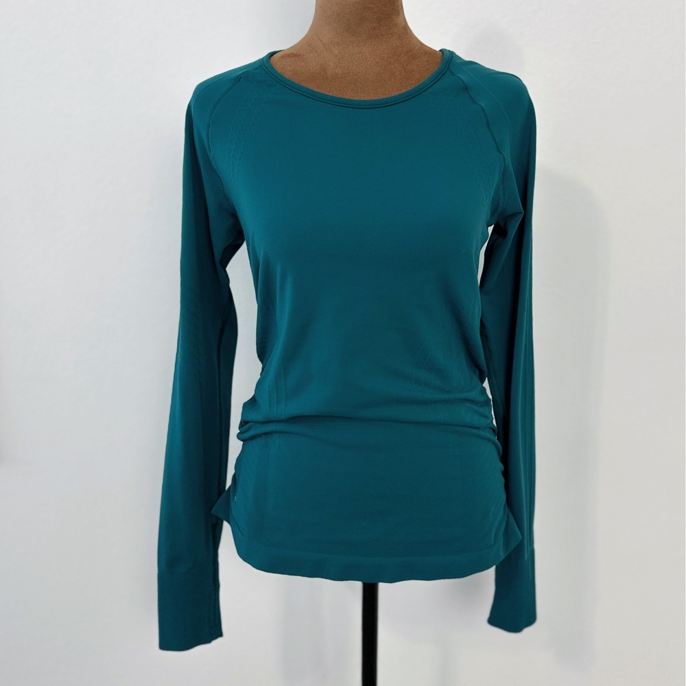 Athleta Momentum Seamless Long Sleeve‎ Top Womens Small Teal with thumbholes